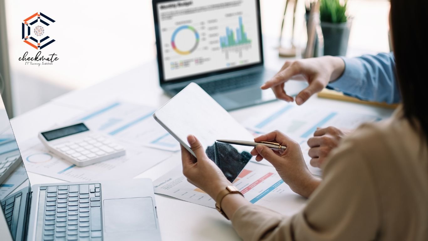 Healthcare Data Analyst Salary in 2025: A Comprehensive Guide by Checkmate IT Tech