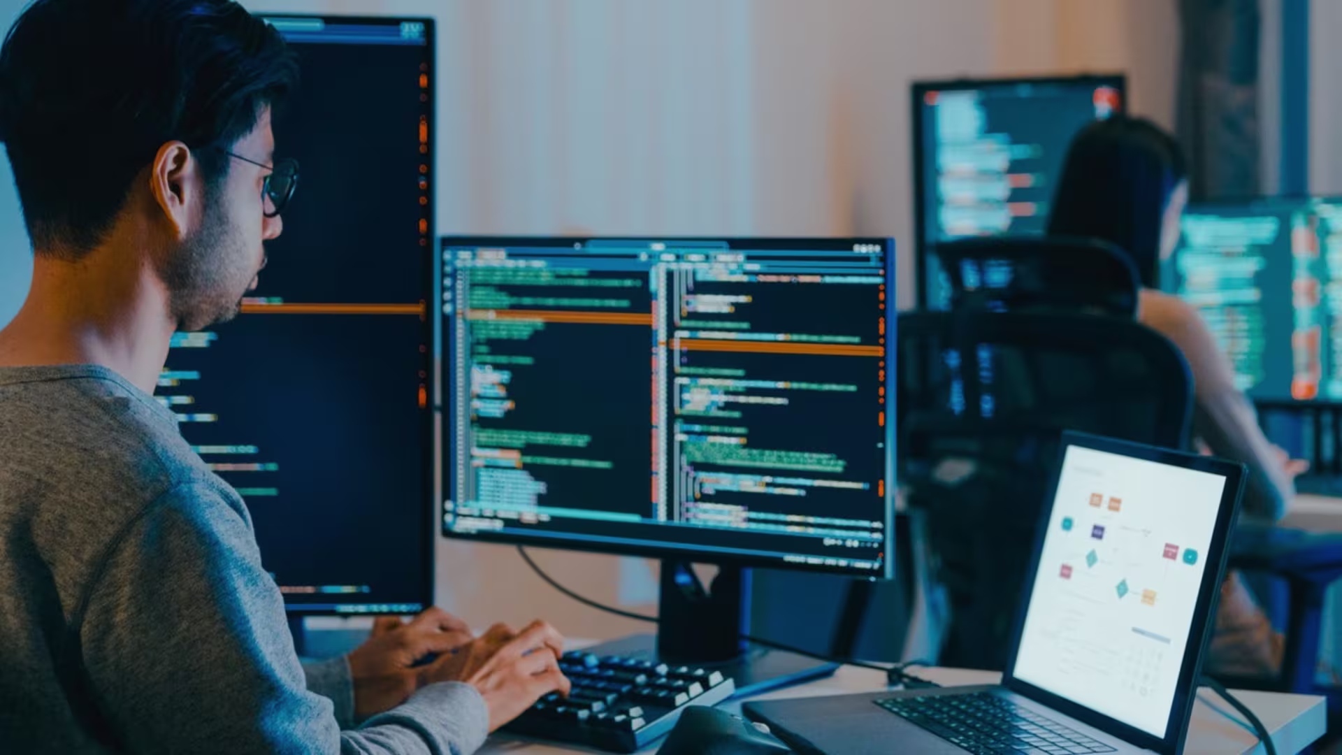 QA Manual Testing process being performed by a software tester